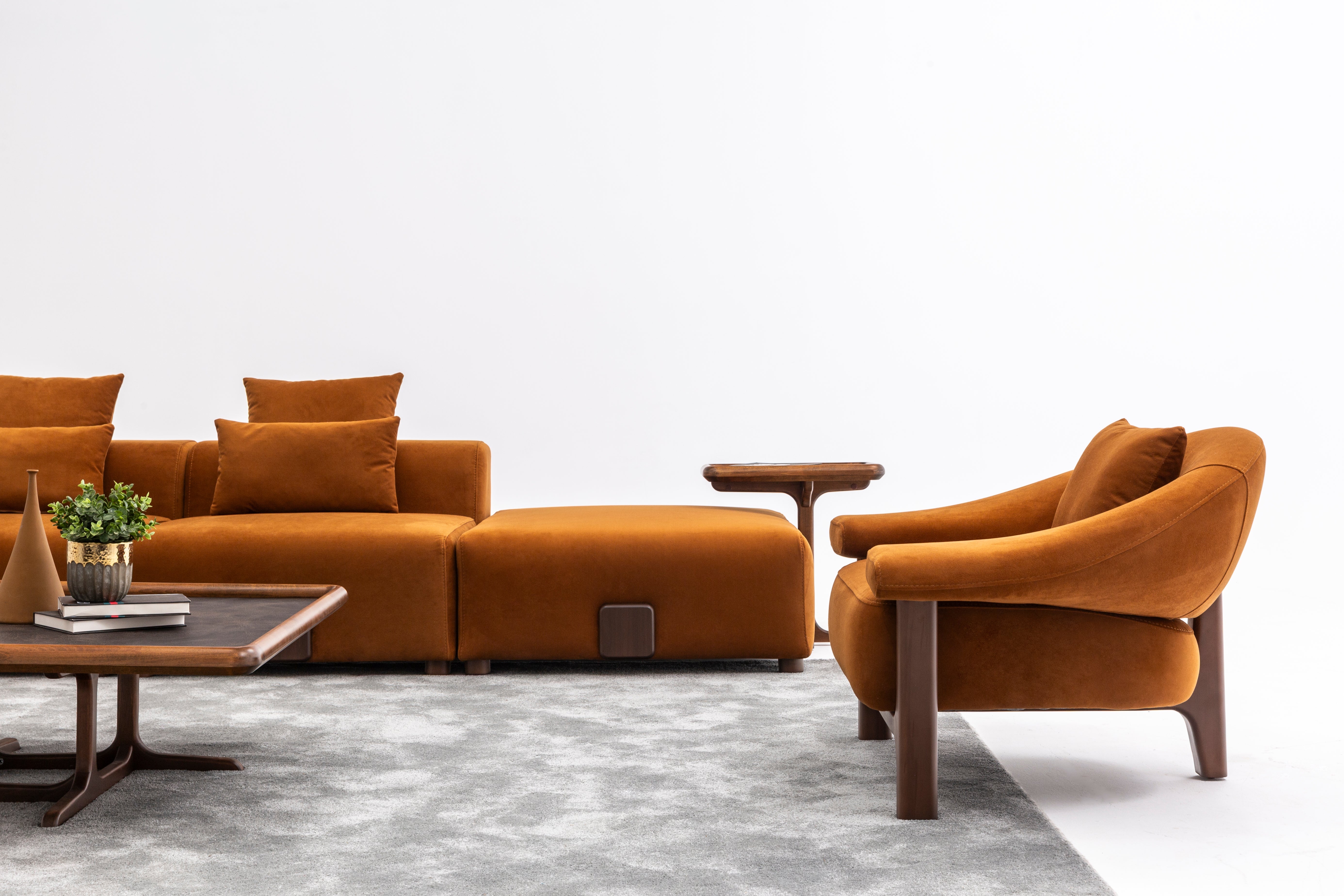 Valnott-Etna Berjer-Armchair-3-Milagron.com