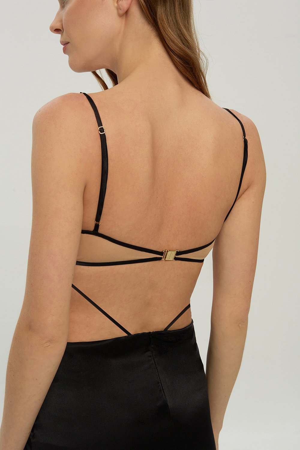 Valnue Lingerie-Zeina Siyah Nakış Detaylı İpek Elbise-Elbise-3-Milagron.com