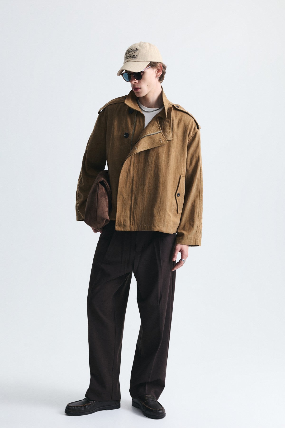 Oversize Düğmeli Dik Yaka Mont