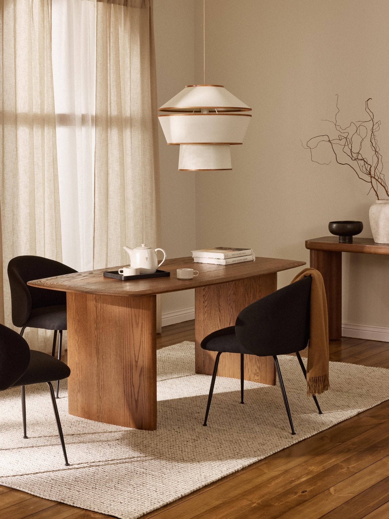 Chandler Masif Meşe Yemek Masası 180X90Cm Modern Tasarım Doğal Doku