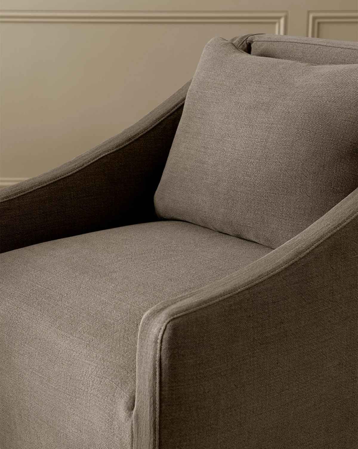 Olivier Slipcover Yemek Koltuğu Kumaş Kaplı