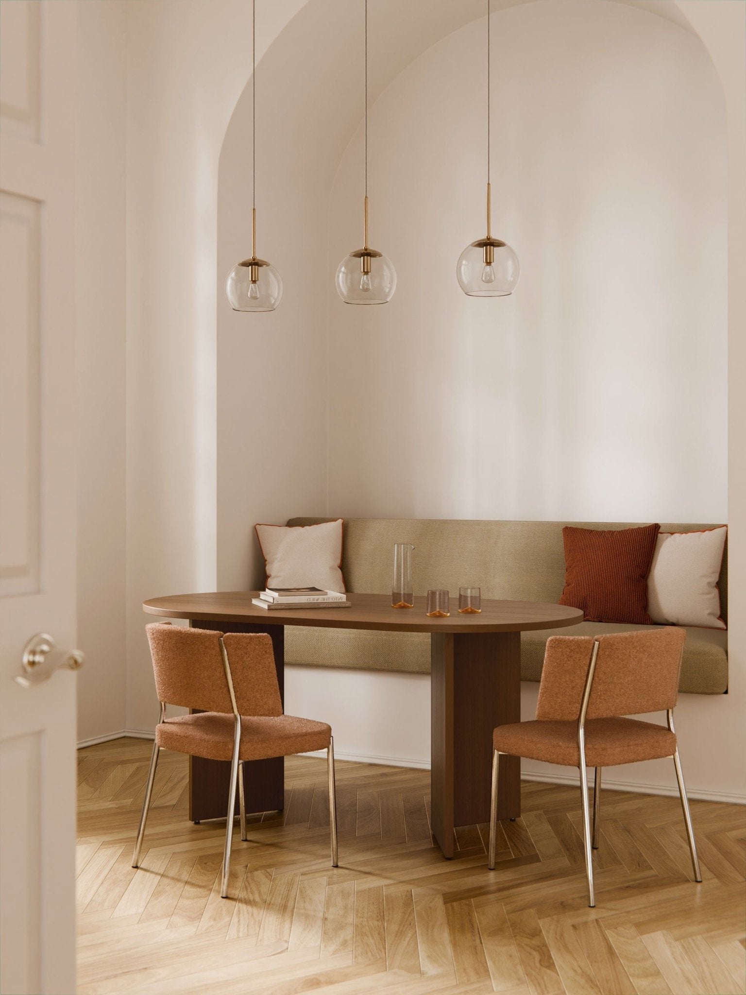 Toni Oval Ahşap Yemek Masası - Modern Geometrik Tasarım Ile Şık Ve Fonksiyonel