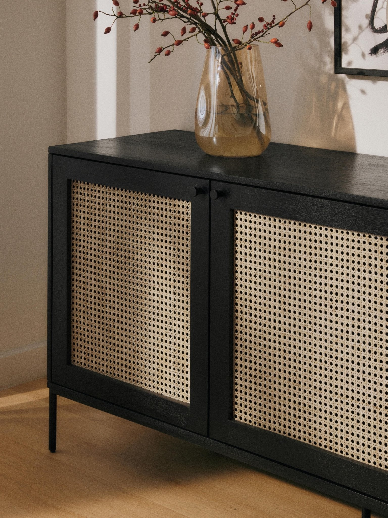 Viyana Rattan Detaylı Masif Ahşap Konsol 165Cm