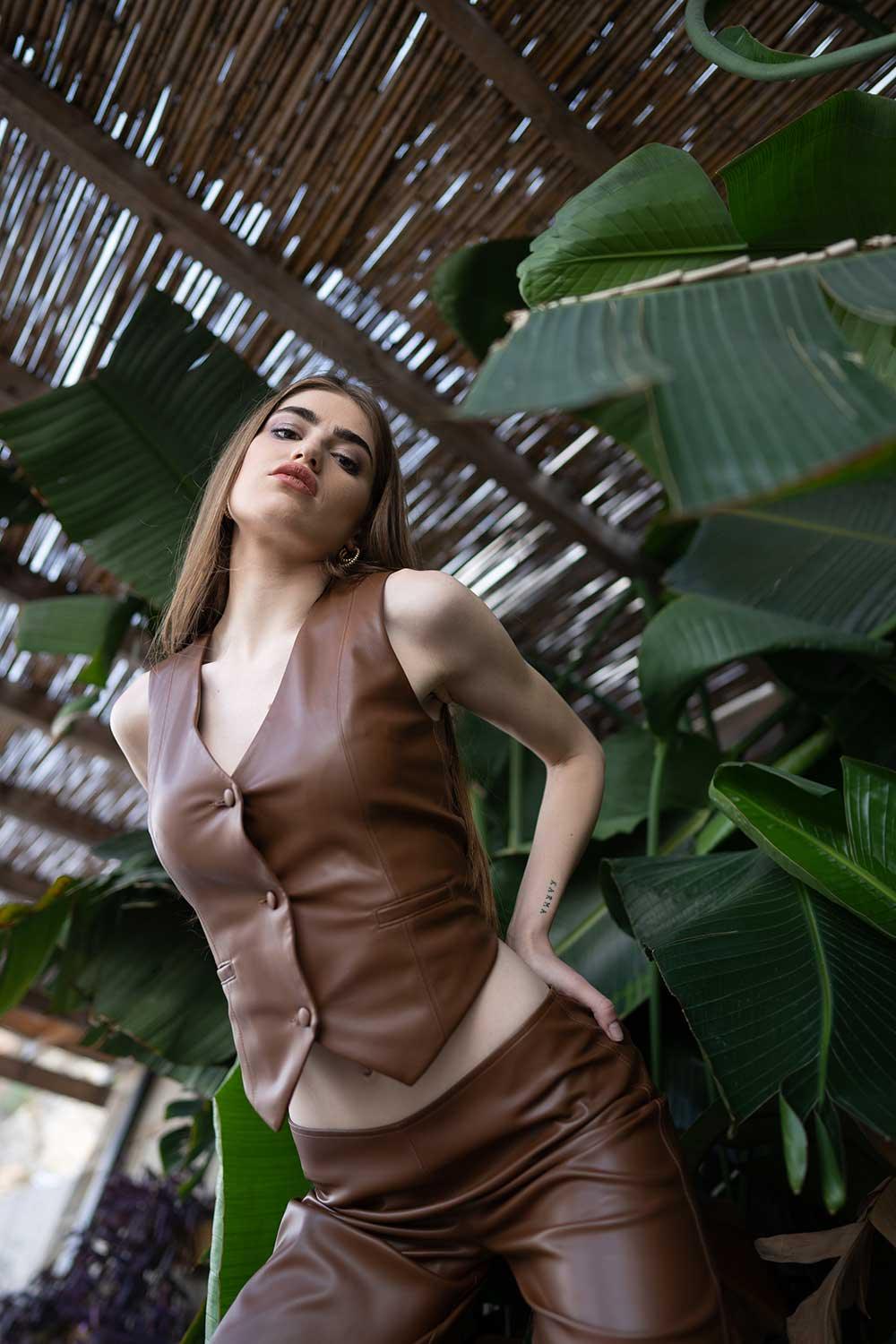 Veryself-Indiana Vest-Deri Mont-6-Milagron.com