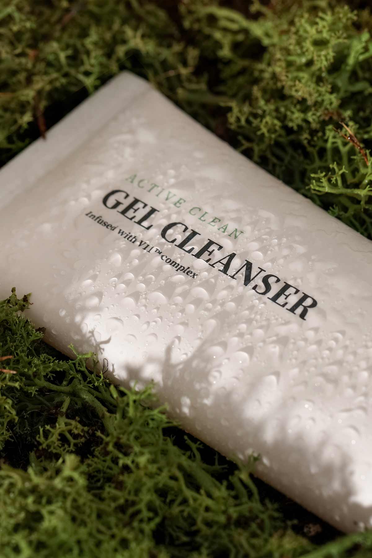 Village 11 Factory-Village 11 Factory Active Clean Gel Cleanser 100ml – Düşük P H 5.5 Aha & Bha Jel Temizleyici-Yüz Temizleme Jeli-3-Milagron.com