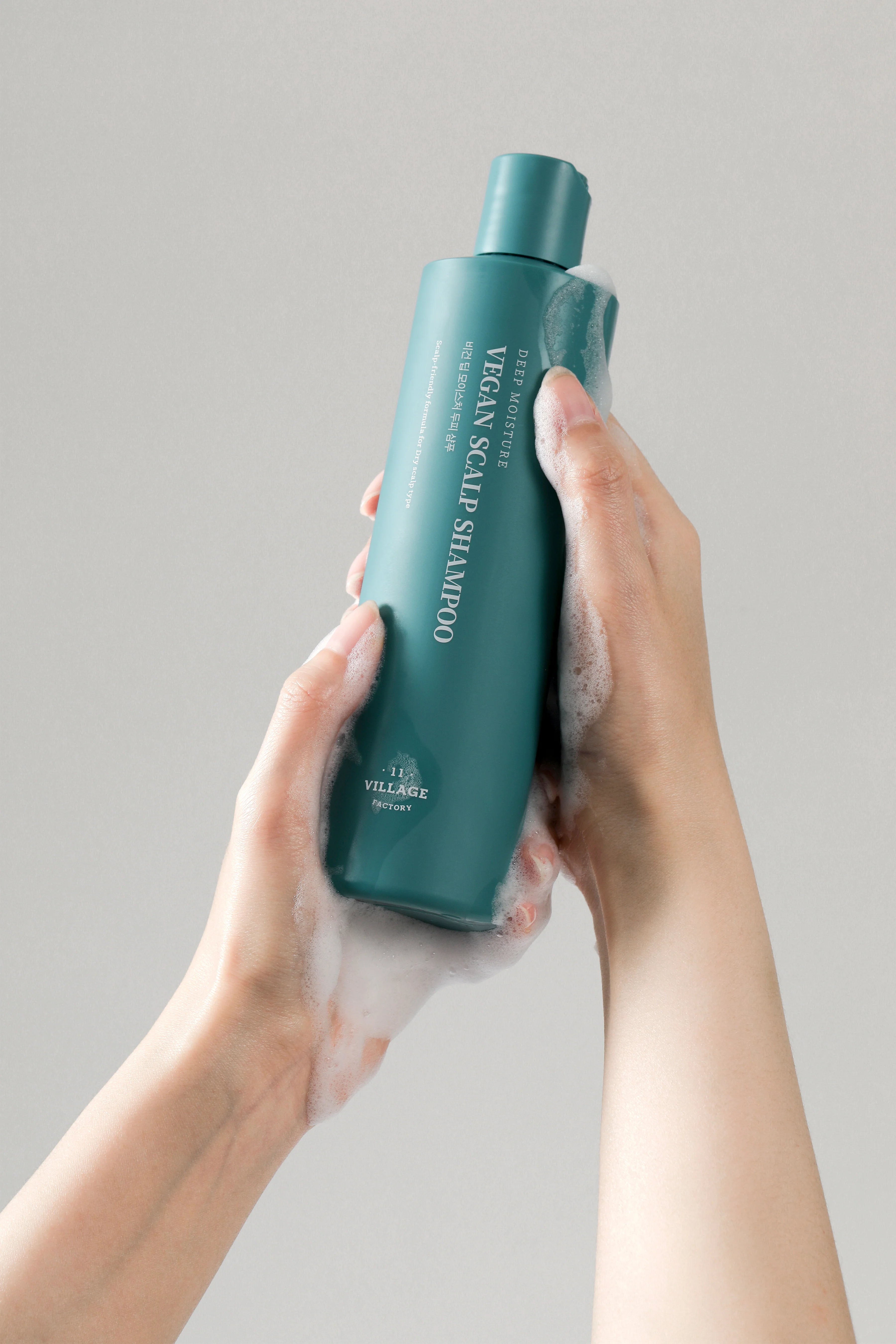 Village 11 Factory-Village 11 Factory Vegan Deep Moisture Scalp Shampoo 300g Yoğun Nemlendirici Vegan Şampuan-Şampuan-4-Milagron.com