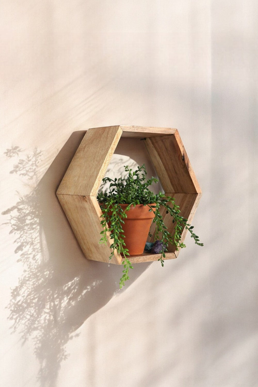 Vune Concept-El Yapımı Ahşap Altıgen Raf-Duvar Rafı-3-Milagron.com