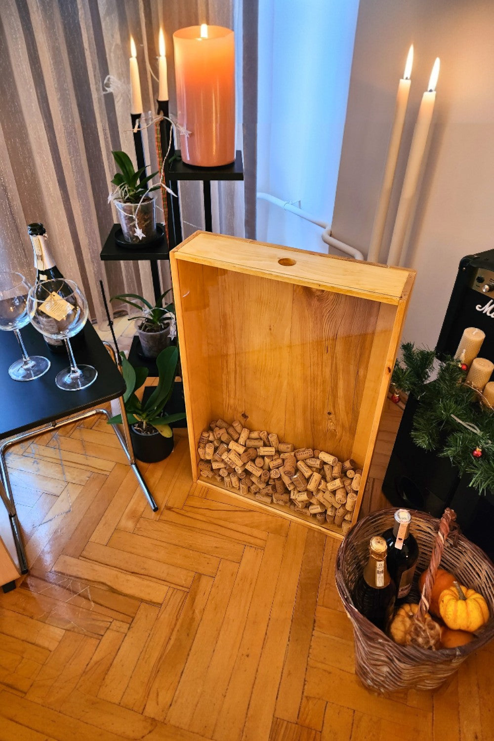 Vune Concept-El Yapımı Ahşap Şarap Mantarı Koleksiyon Kumbarası-Kumbara-2-Milagron.com