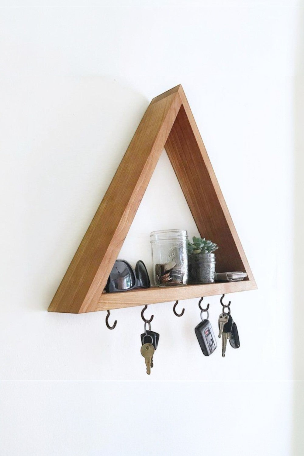 Vune Concept-El Yapımı Ahşap Üçgen Anahtarlık - Raf-Duvar Rafı-3-Milagron.com