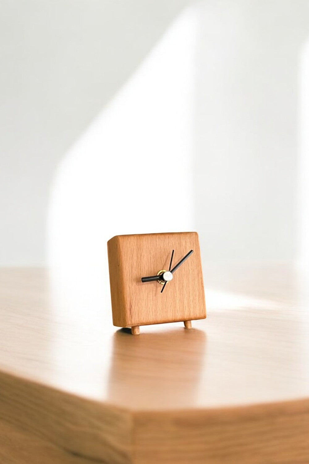 Vune Concept-Minyon El Yapımı Masif Masa Saati-Masa Saati-3-Milagron.com