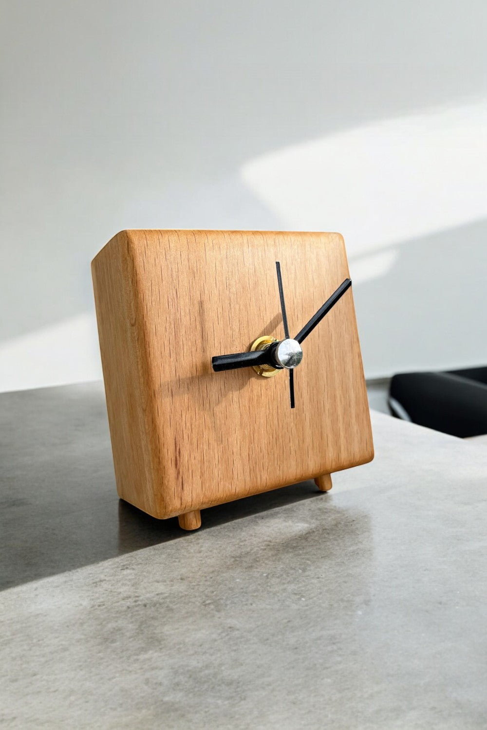 Vune Concept-Minyon El Yapımı Masif Masa Saati-Masa Saati-8-Milagron.com