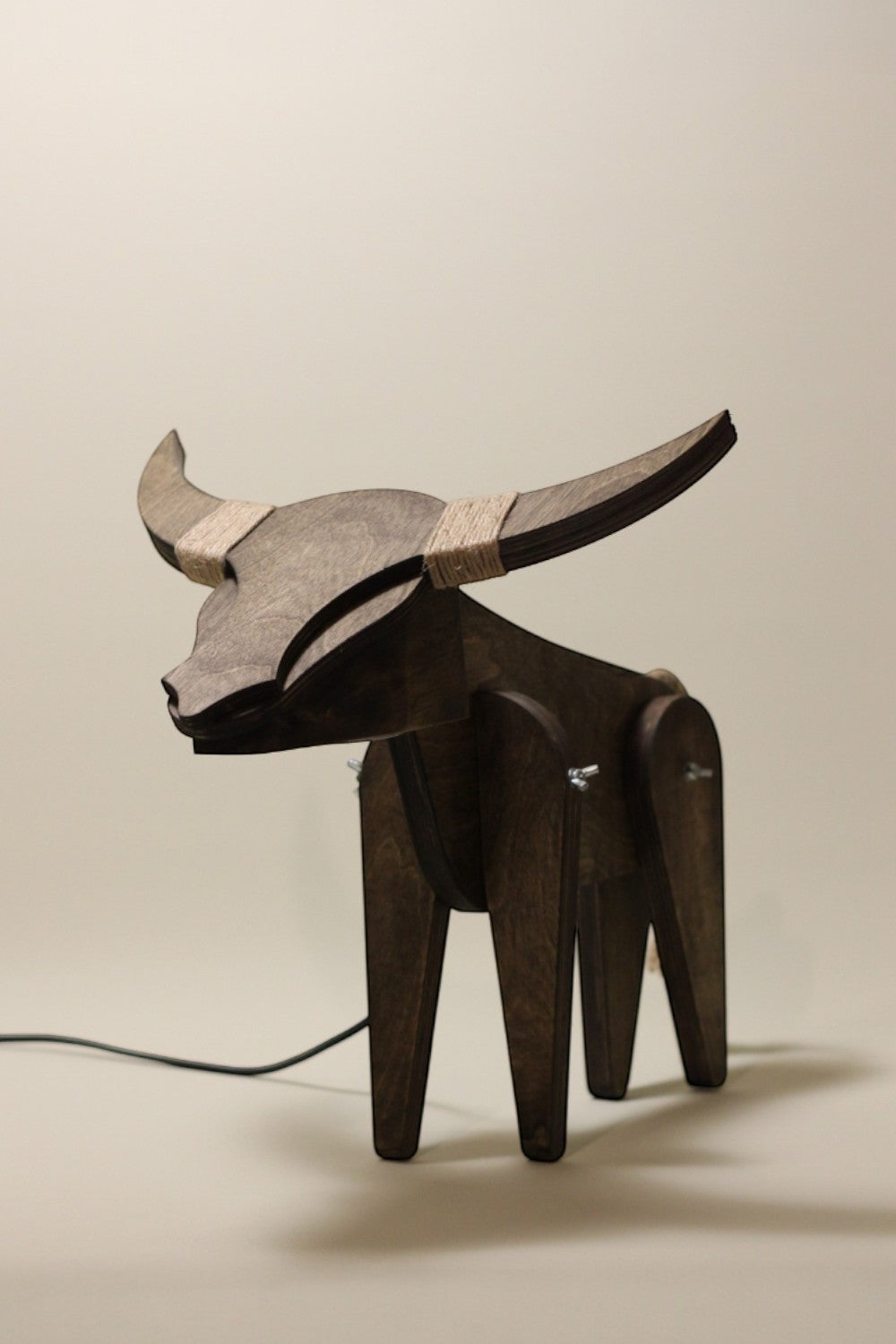 Vune Concept-Oxlamp Ahşap Masa Lambası-Masa Lambası-1-Milagron.com