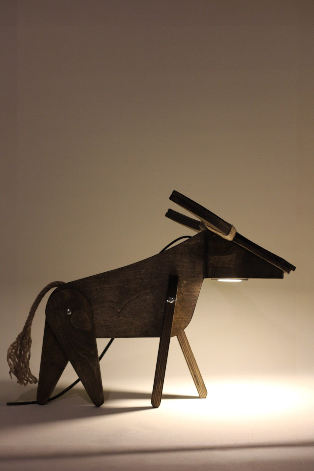 Vune Concept-Oxlamp Ahşap Masa Lambası-Masa Lambası-2-Milagron.com