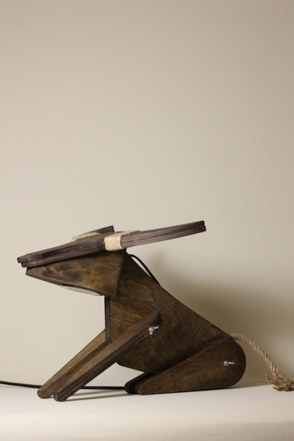 Vune Concept-Oxlamp Ahşap Masa Lambası-Masa Lambası-5-Milagron.com