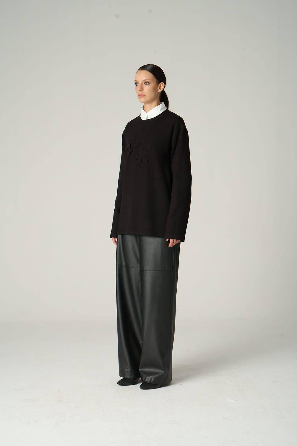 Vuu-Çiçek Aplikeli Sweatshirt-Sweatshirts & Hoodies-3-Milagron.com