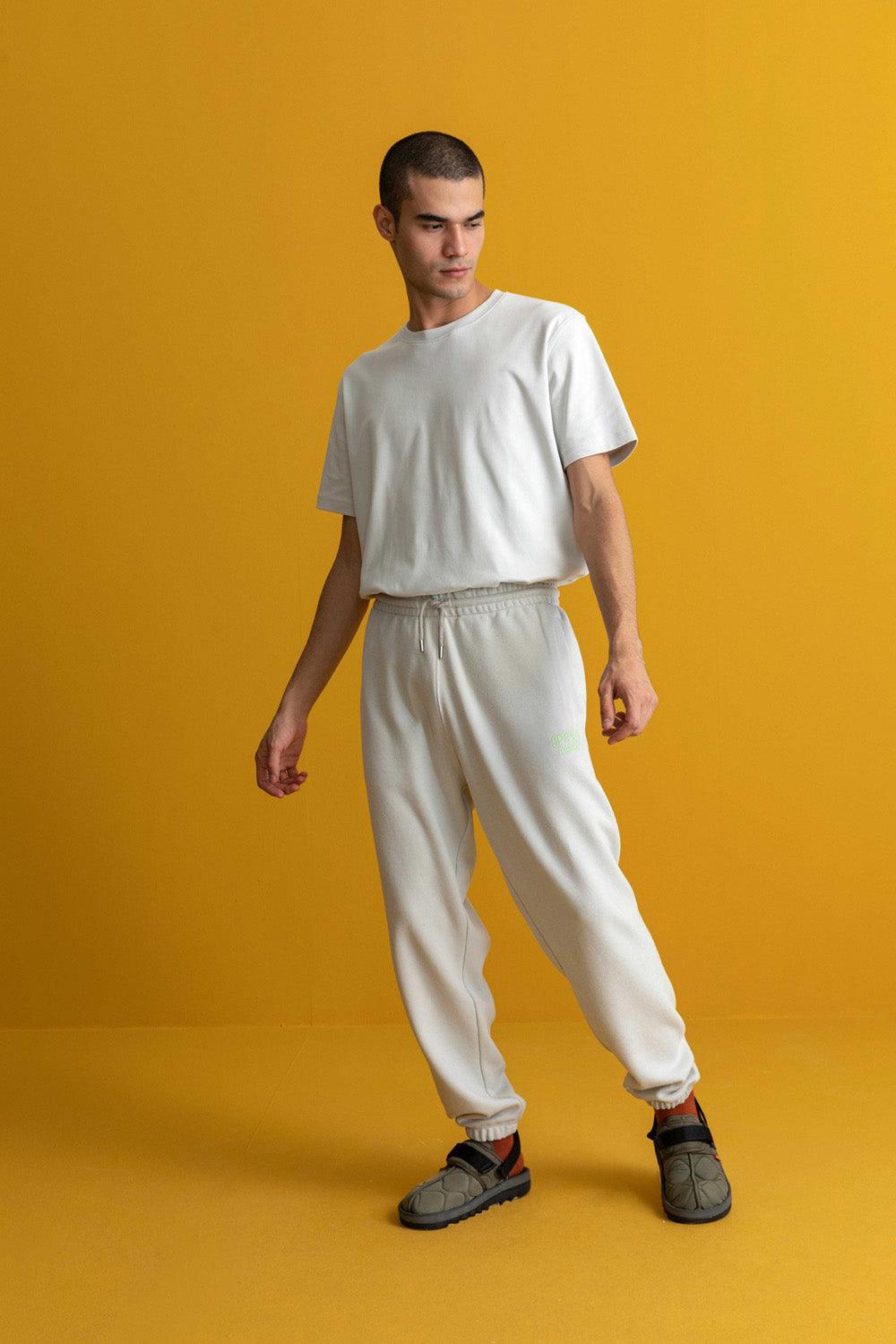 WWF Market-Bozayı Tipografi Erkek Eşofman Altı - Gri-Eşofman-4-Milagron.com