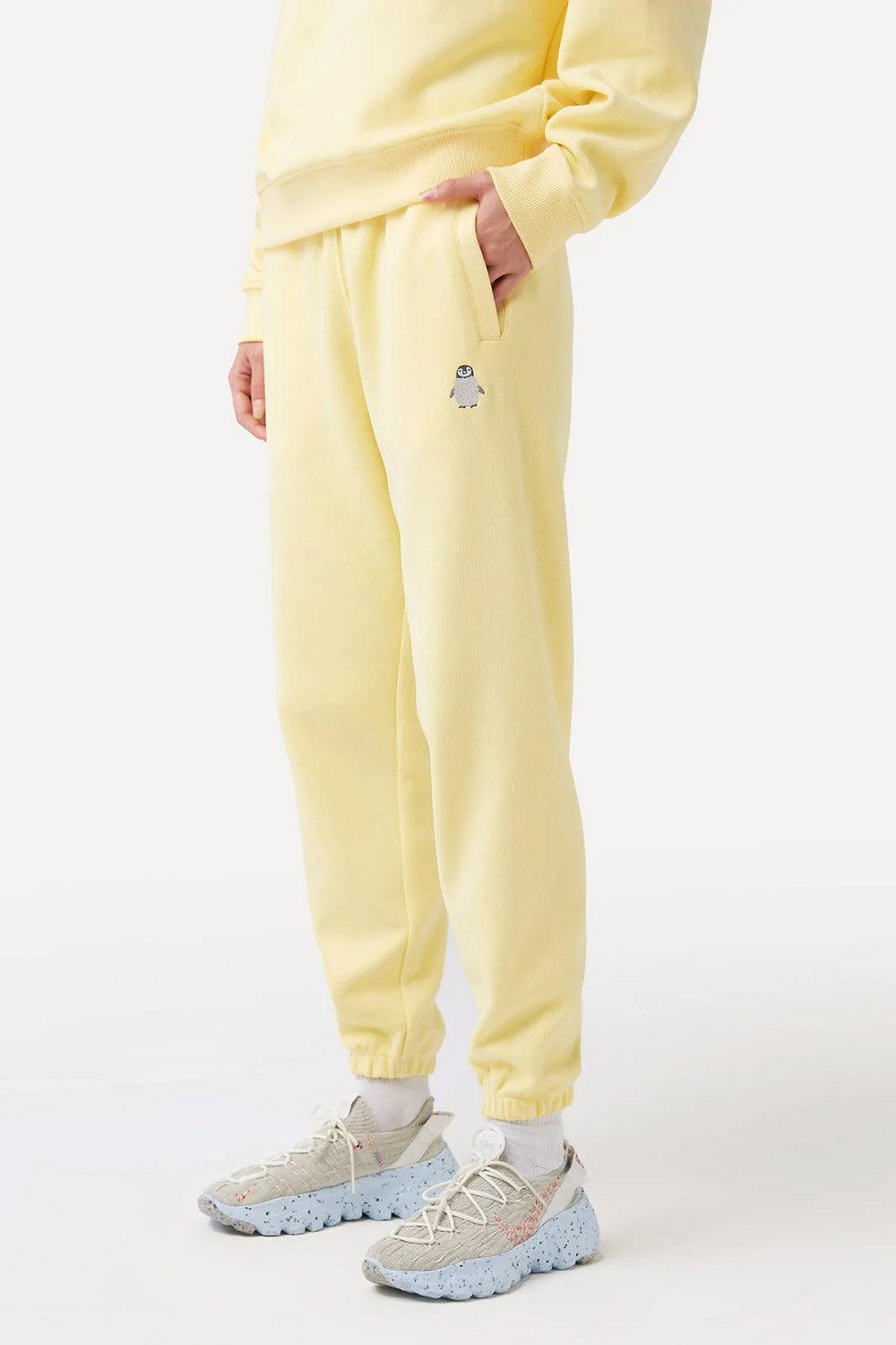 WWF Market-Yavru İmparator Penguen Kadın Eşofman - Light Yellow-Eşofman-3-Milagron.com