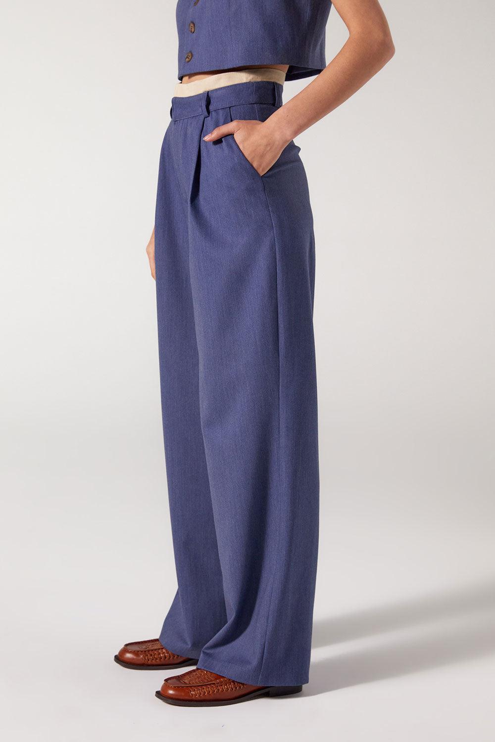 Wabi Sabi-Cle Mavi Pileli Kemer Detaylı Yüksek Bel Pantolon-Pantolon-3-Milagron.com