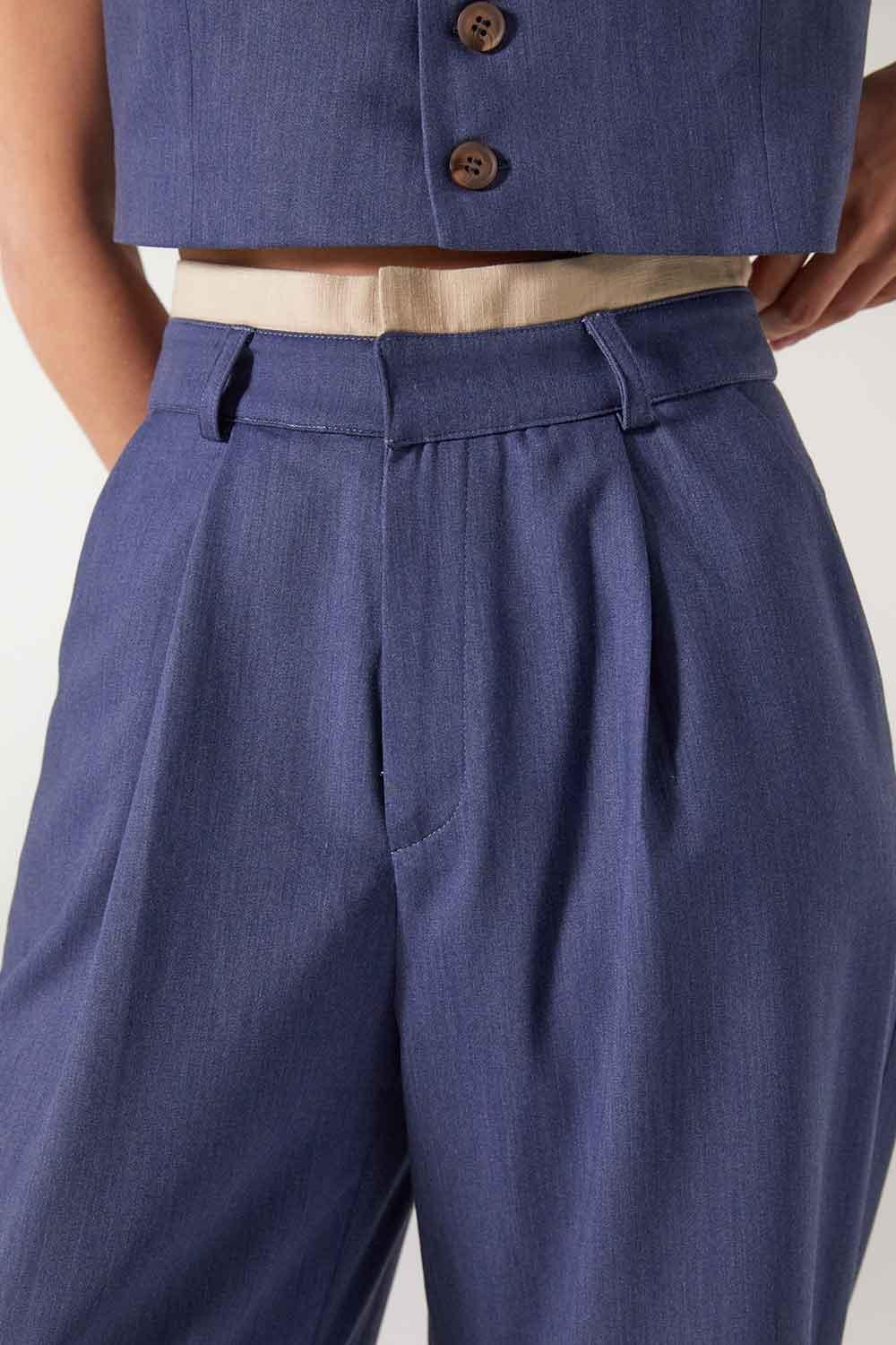 Wabi Sabi-Cle Mavi Pileli Kemer Detaylı Yüksek Bel Pantolon-Pantolon-4-Milagron.com