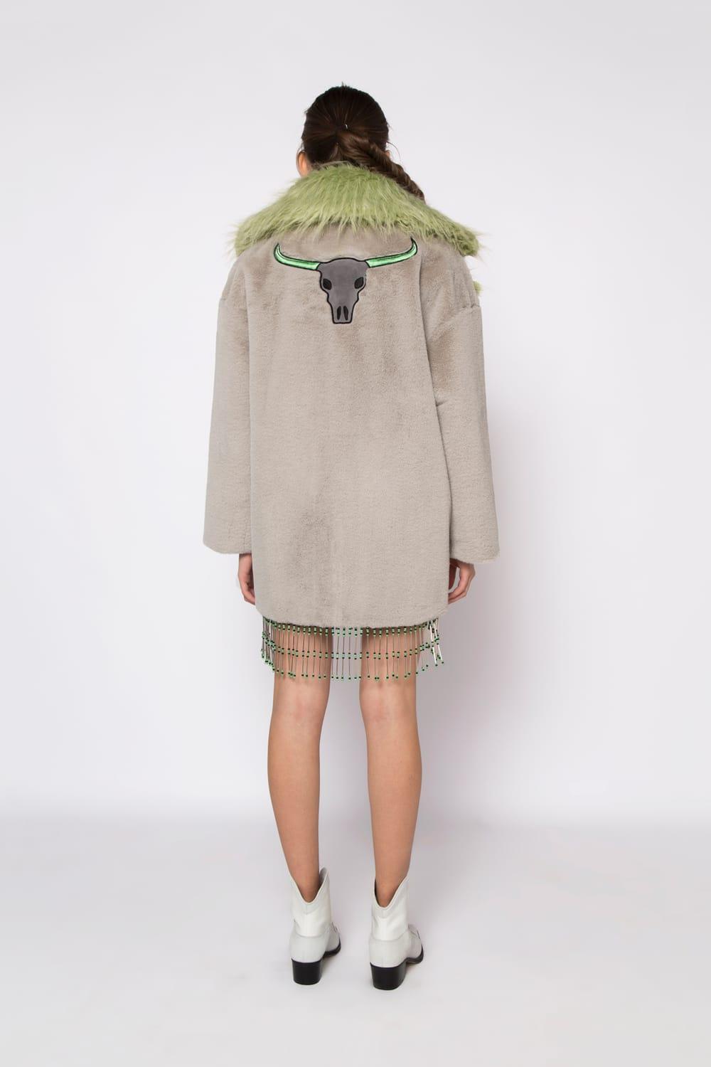 Wayt-Texas Boncuklu ve Nakışlı Gri Suni Kürk Kaban-Kaban-10-Milagron.com