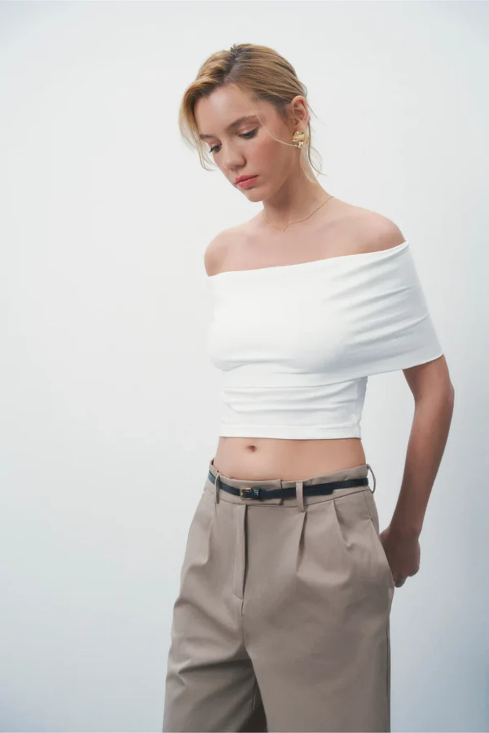 Wear Three Points-Whi̇te Swan Top-Top-5-Milagron.com