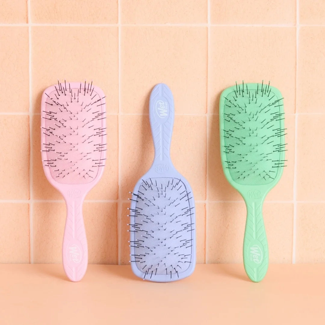 Wet Brush Go Green Paddle Detangler Kalın Telli Saçlar İçin Geniş Saç Fırçası Pembe