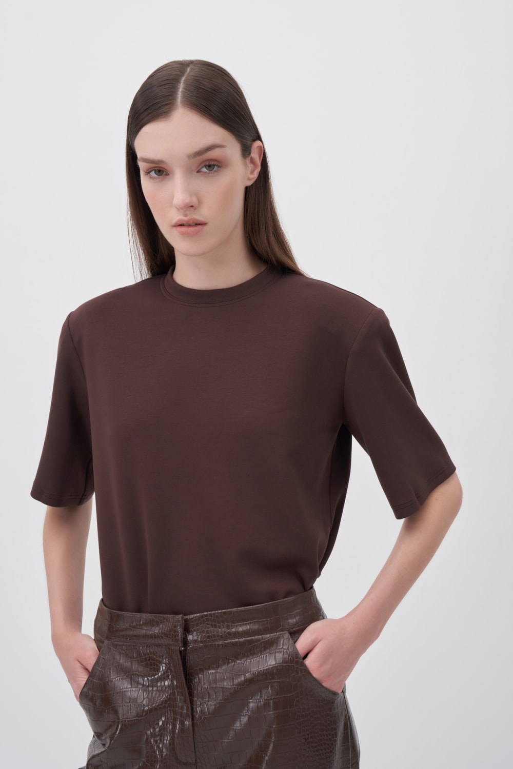 Wingcott-Acı Kahve Vatkalı Yarım Kollu Tişört-T-Shirts-1-Milagron.com