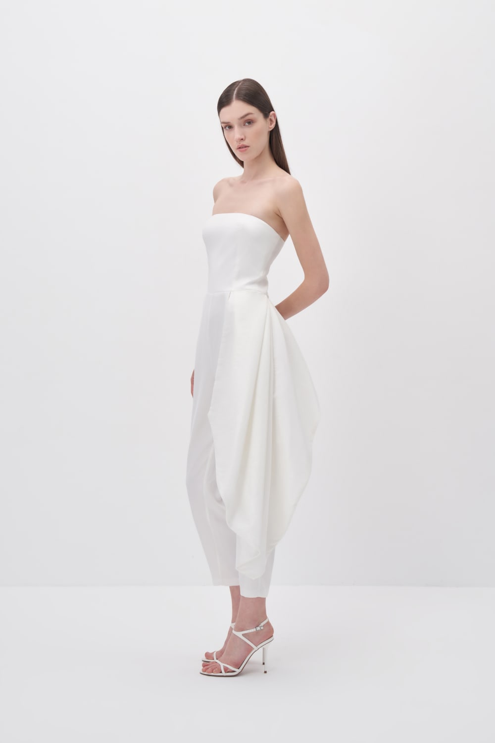 Wingcott-Kuyruk Detaylı Straplez Tulum-Tulum-2-Milagron.com