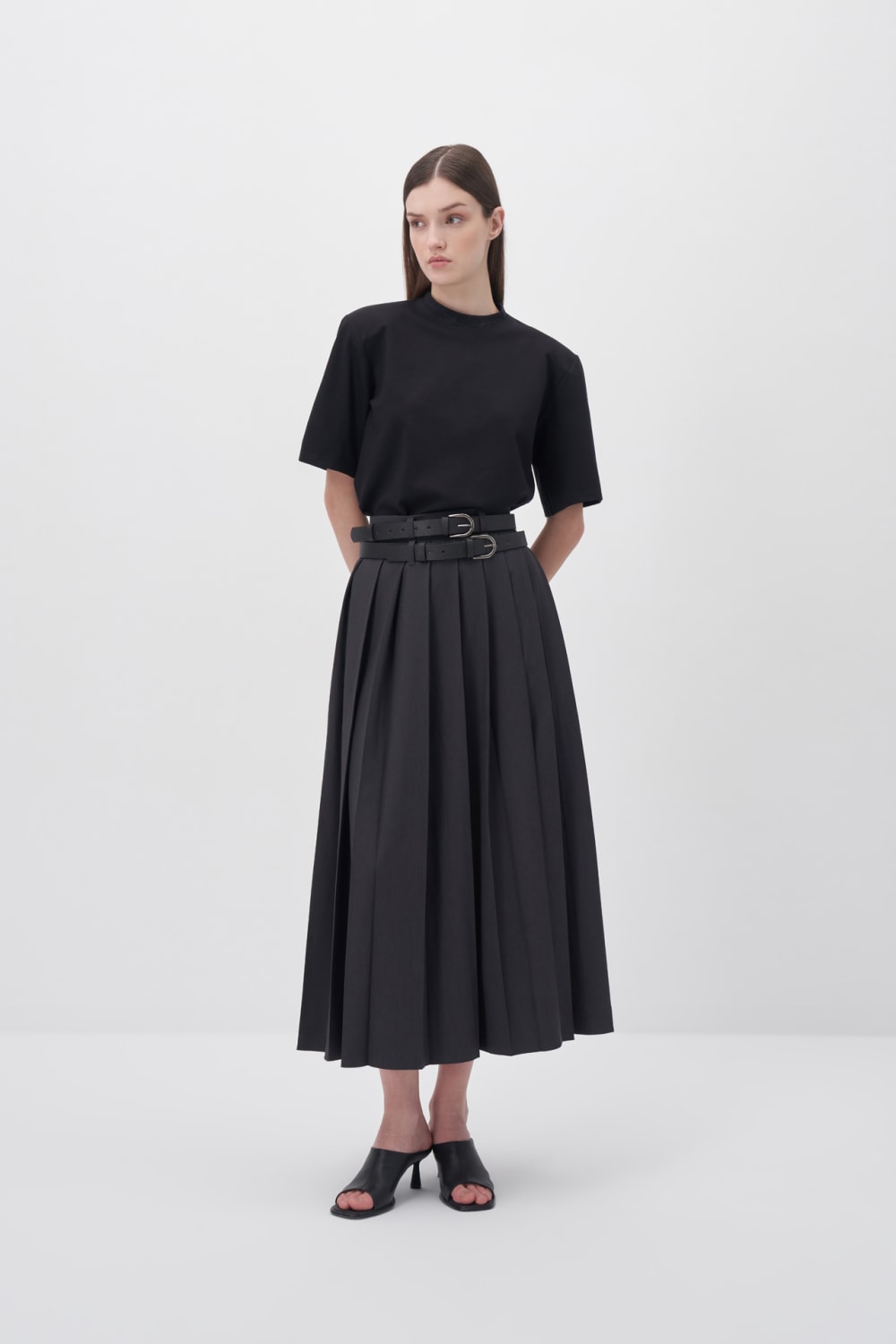 Wingcott-Pileli Yırtmaç Ve Cep Detaylı Uzun Etek-Etek-3-Milagron.com