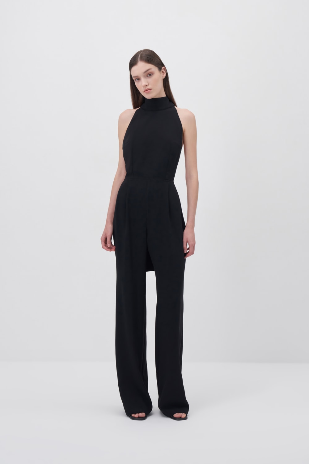 Wingcott-Siyah Boyundan Bağlamalı Sırt Dekolteli Krep Tulum-Tulum-2-Milagron.com