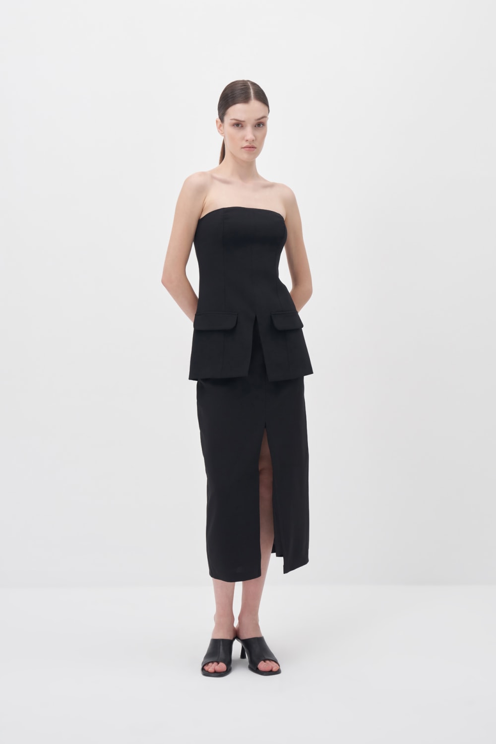 Wingcott-Siyah Yırtmaç Detaylı Fit Form Midi Krep Etek-Etek-4-Milagron.com