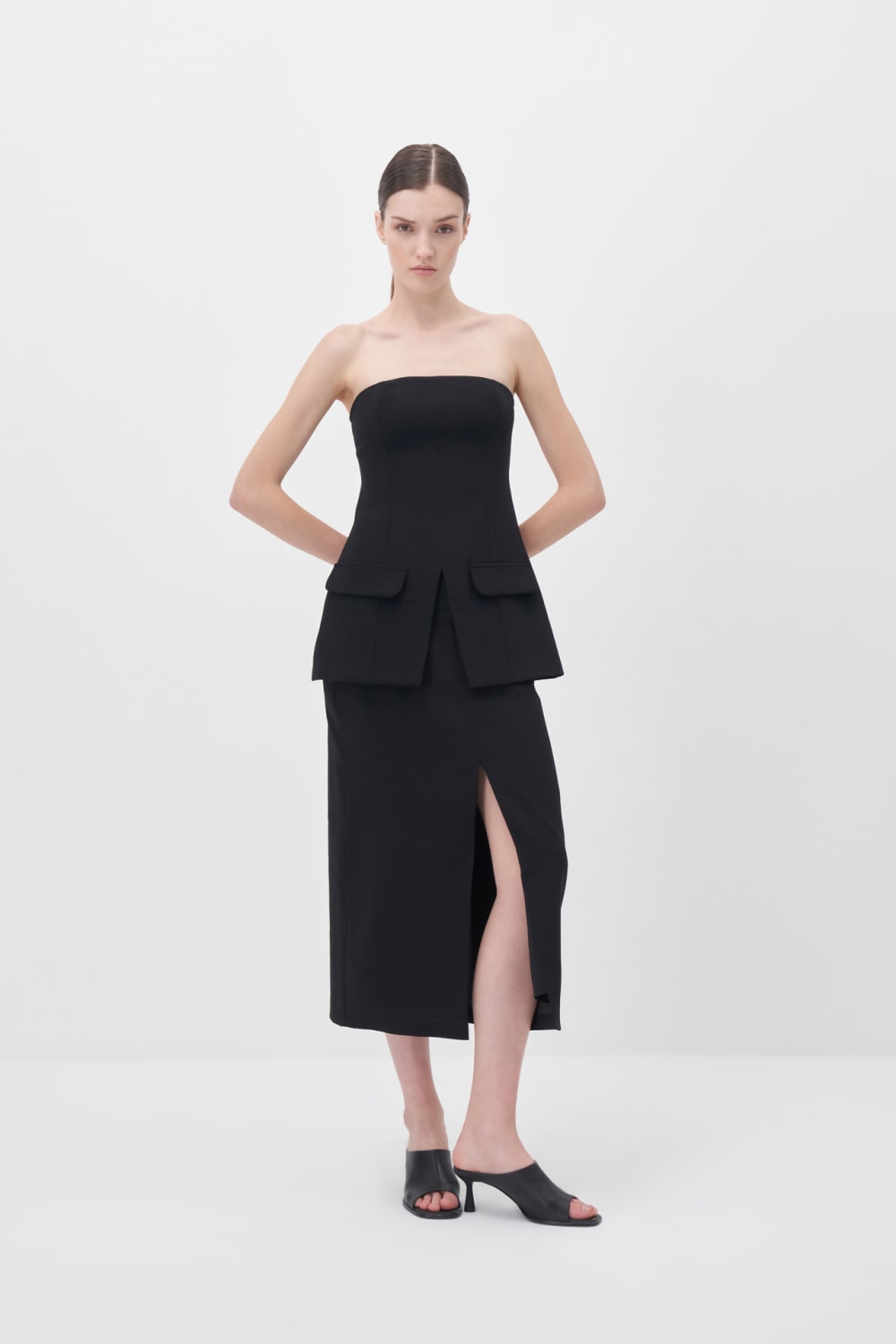 Wingcott-Siyah Yırtmaç Detaylı Fit Form Midi Krep Etek-Etek-6-Milagron.com