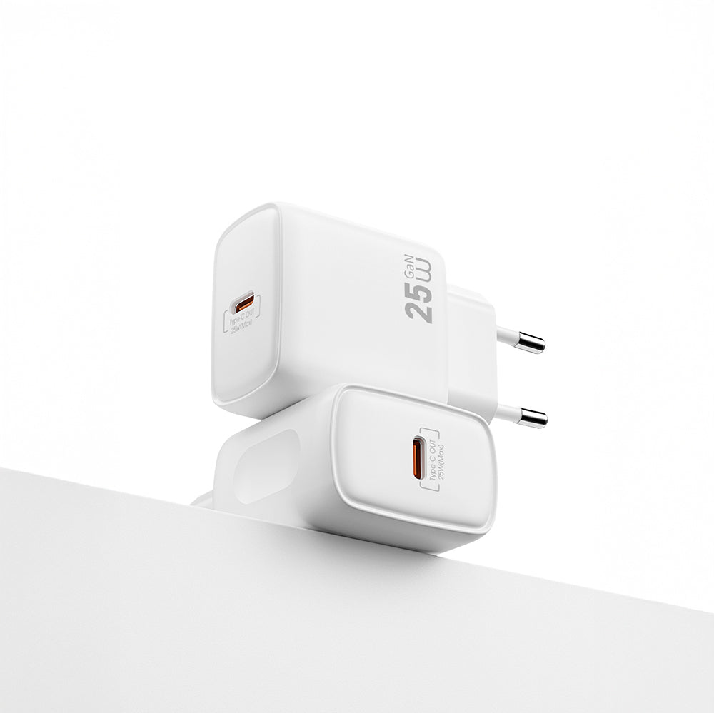 Wi-G016 Essen Serisi Gan Tech Pd Hızlı Şarj Özellikli Şarj Başlığı 25W