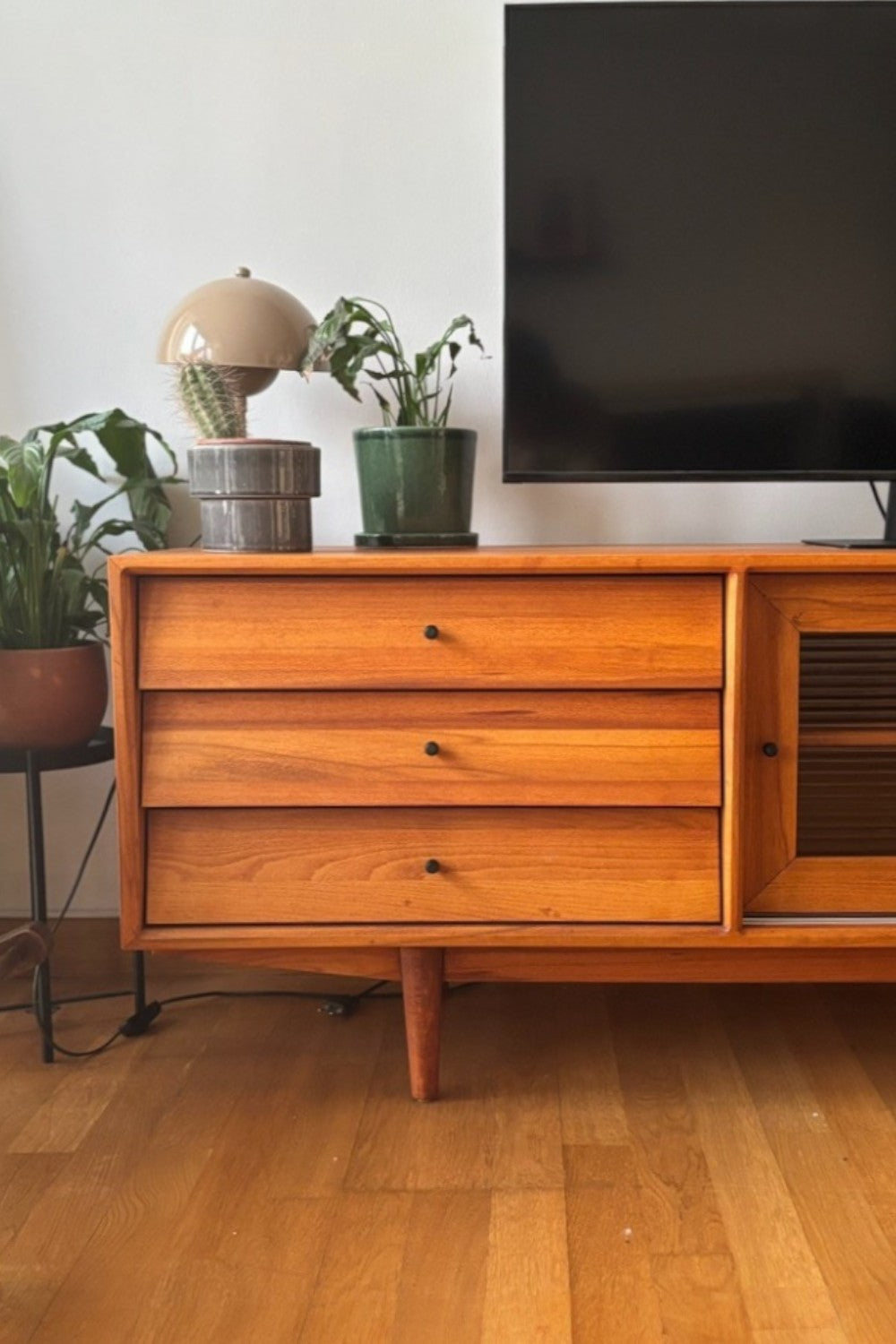 Wood Mood Works-Muaşaka Tv Ünitesi-Tv Ünitesi-2-Milagron.com