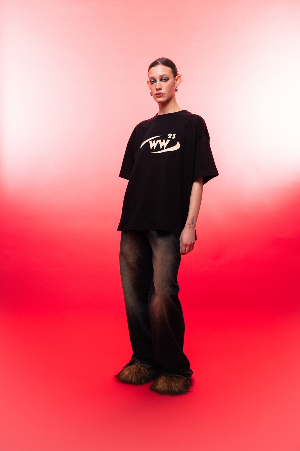 Wuen İstanbul-T-shirt Black-T-Shirts-1-Milagron.com