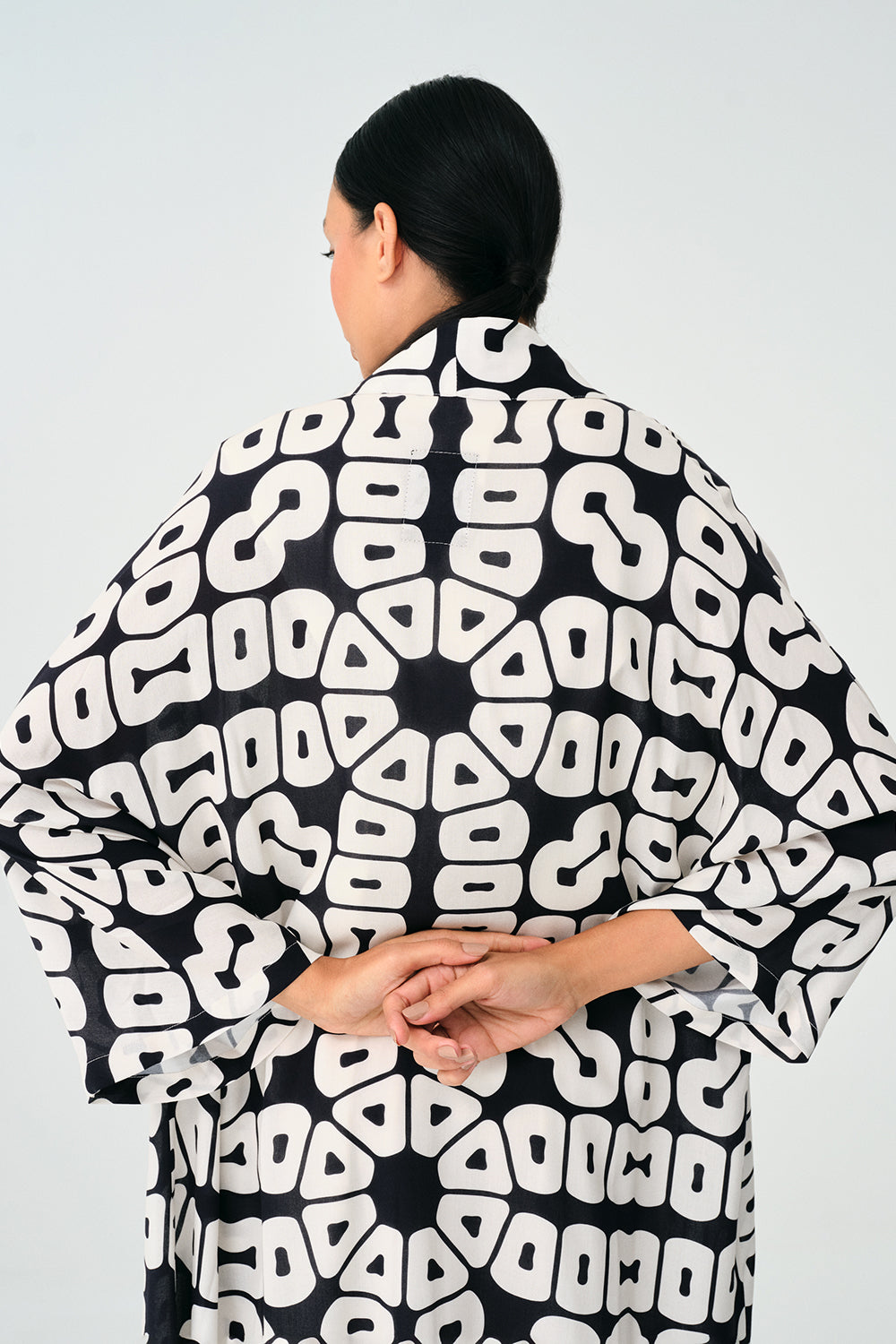 Yakaza Studio-Kimono Jukurrpa-Kimono-5-Milagron.com