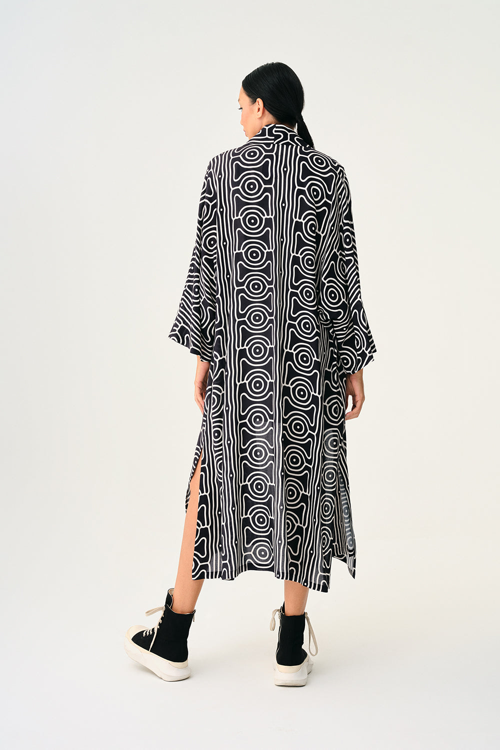 Yakaza Studio-Kimono Maji-Kimono-3-Milagron.com