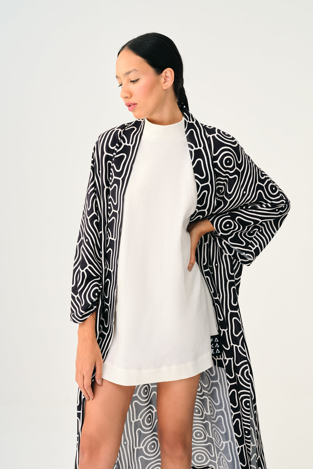 Yakaza Studio-Kimono Maji-Kimono-4-Milagron.com