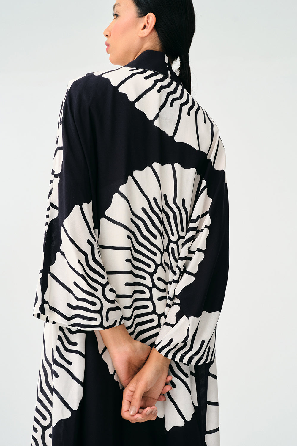 Yakaza Studio-Kimono Seiwa-Kimono-5-Milagron.com