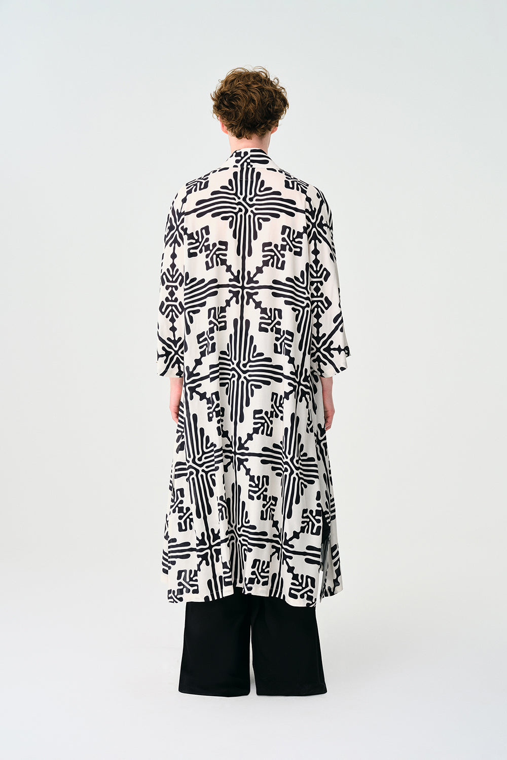 Yakaza Studio-Kimono Xochitl-Kimono-3-Milagron.com