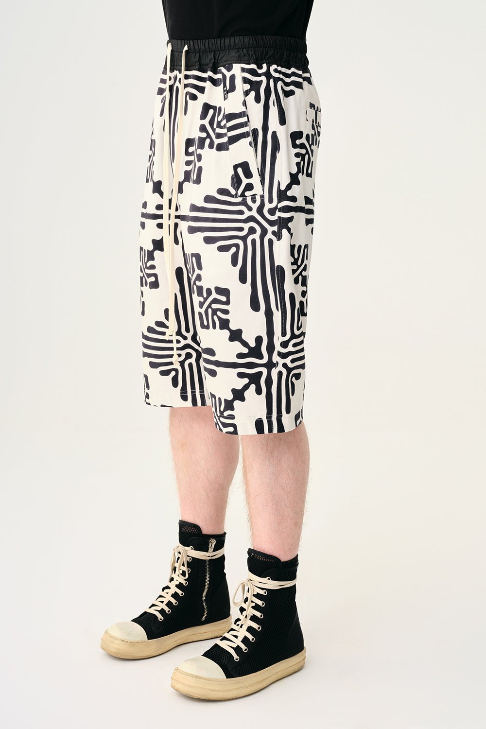 Yakaza Studio-Şort Xochitl-Şort-1-Milagron.com