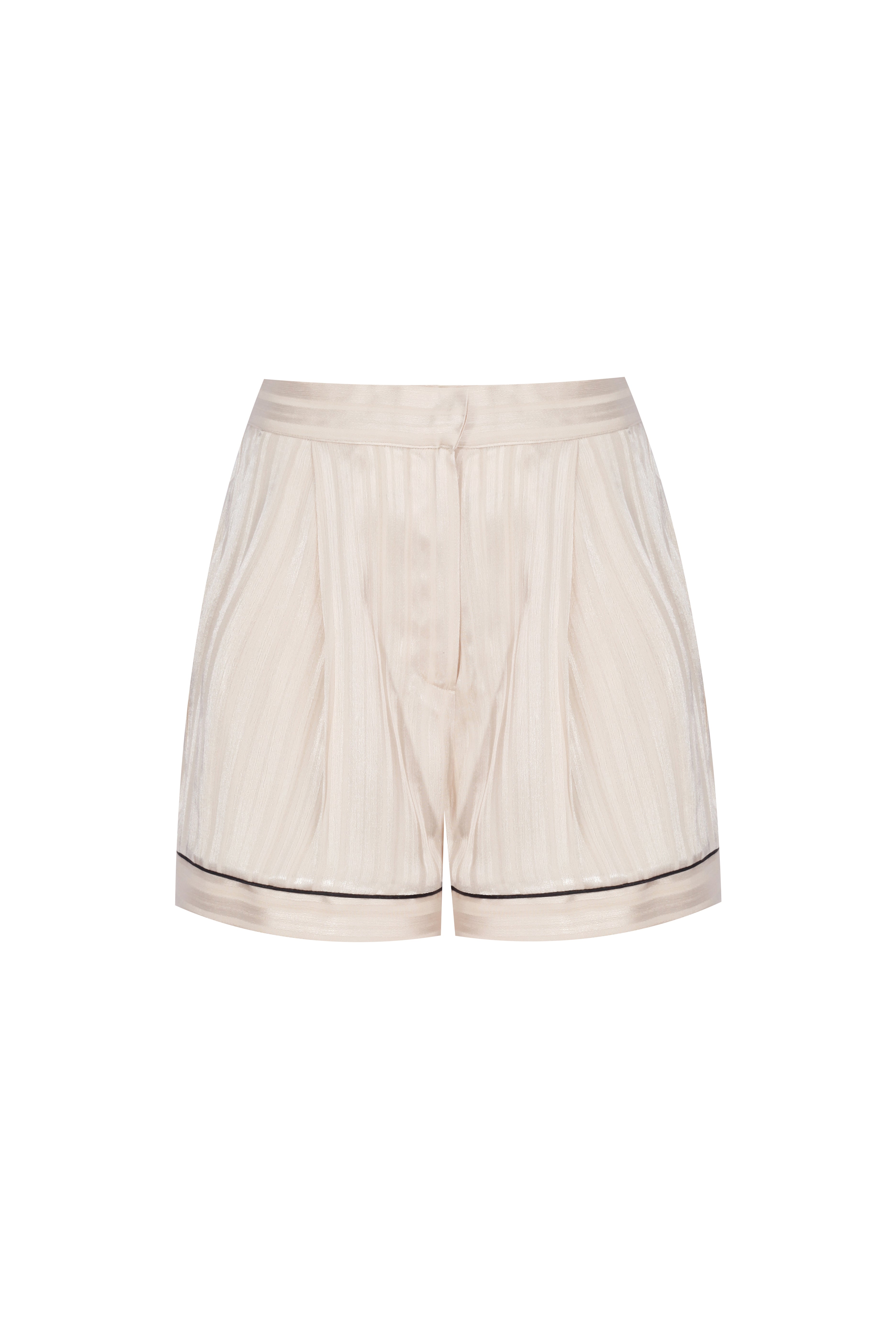 Yasemin Karagülle-Regina Short-Şort-1-Milagron.com