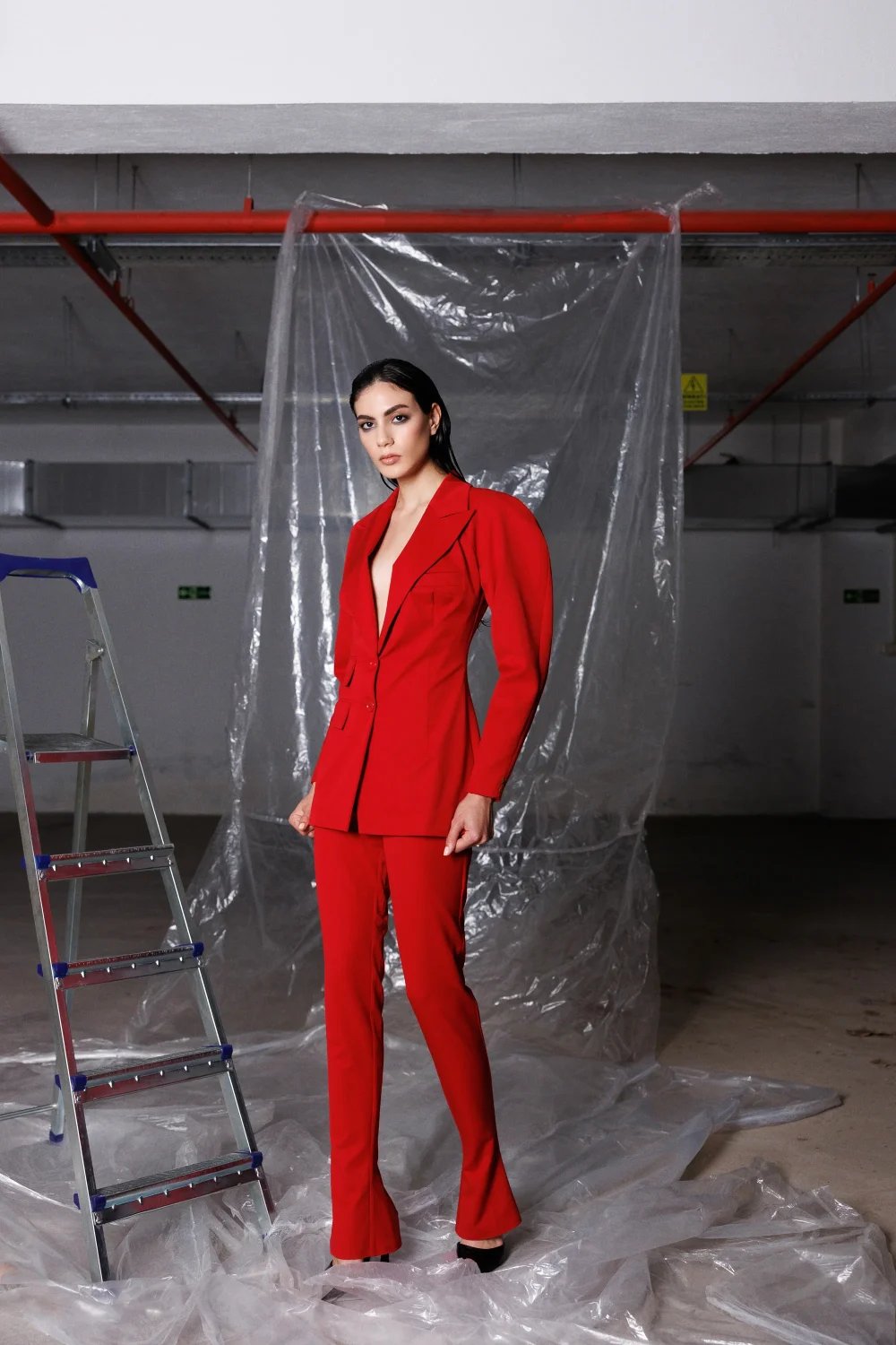 Yelda Alatekin-Capella Red Blazer-Ceket-2-Milagron.com