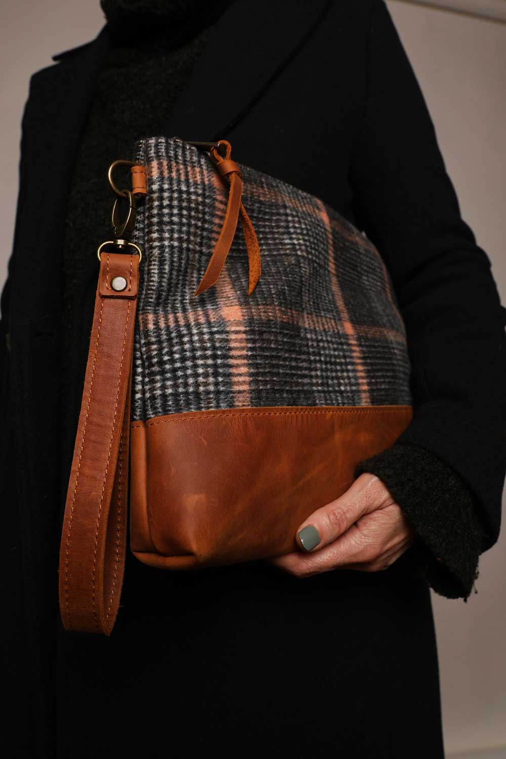 Yoyo Store-Mimosa Clutch Gray-Clutch-7-Milagron.com