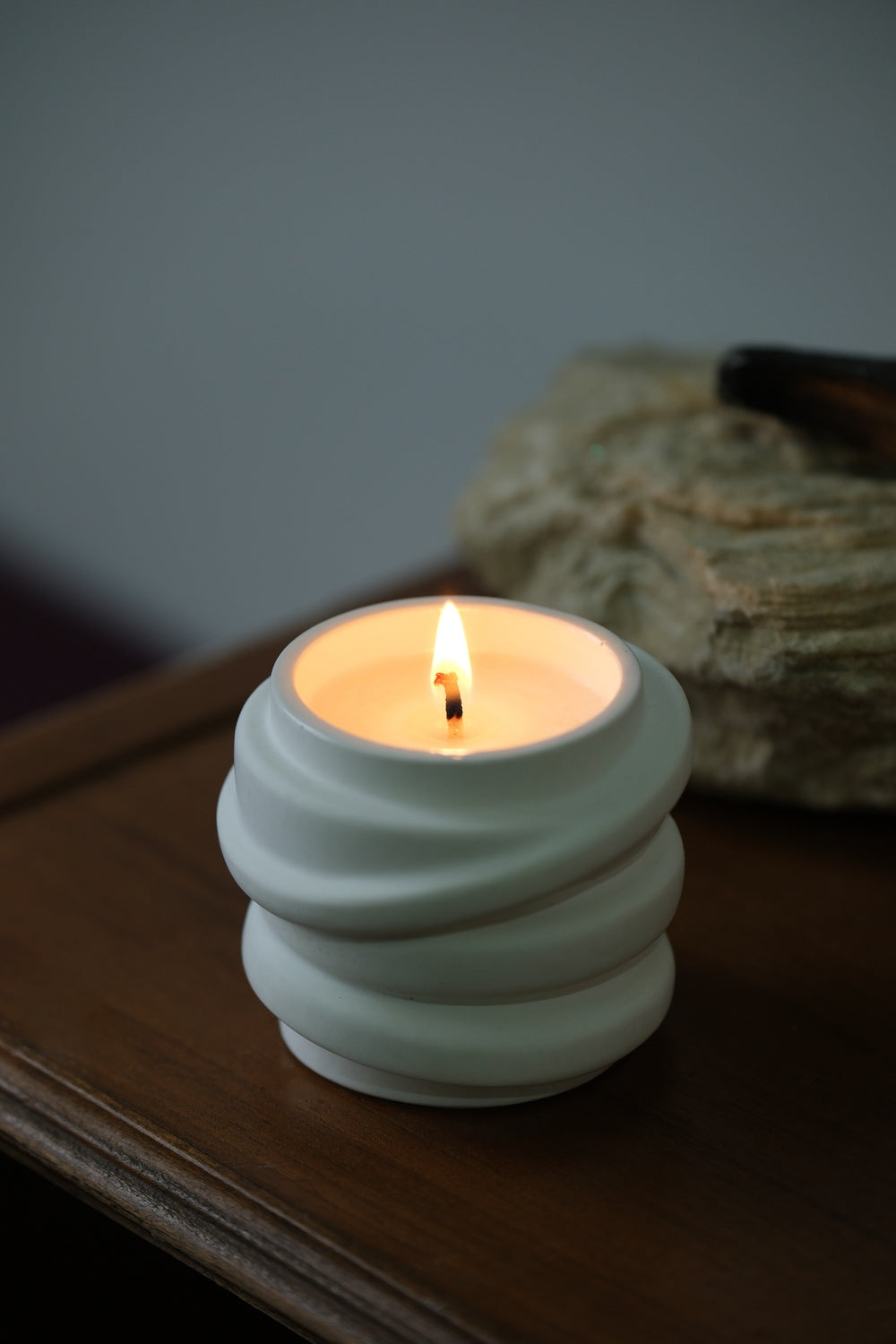 Yugatelier-Loop Beyaz Kokusuz Soya Wax Mum-Mum-2-Milagron.com