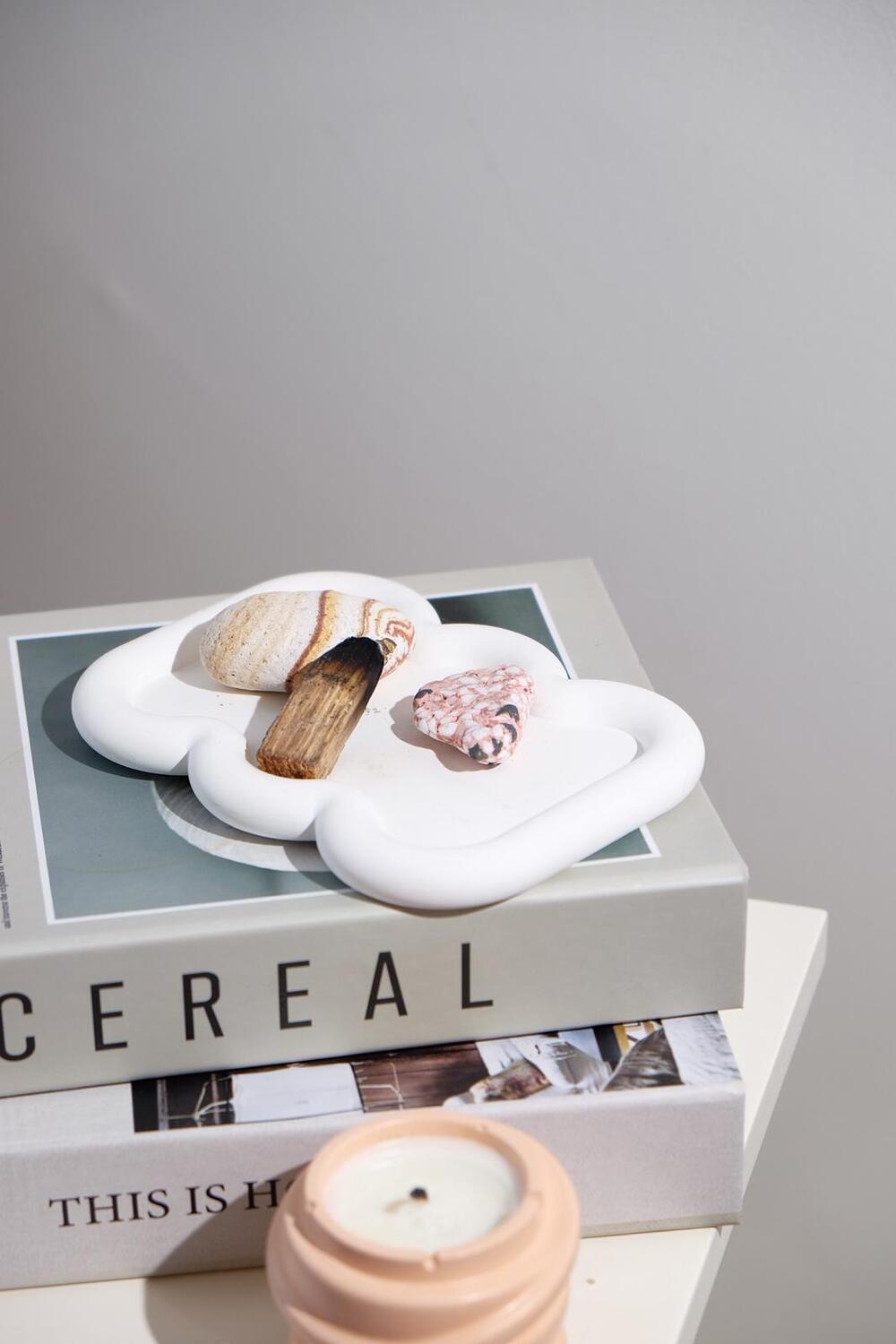 Yugatelier-Modern Beton Puffy Tabak-Tabak & Kase-3-Milagron.com