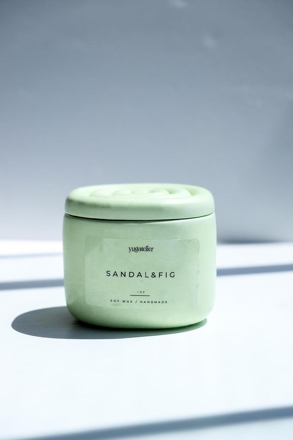 Yugatelier-Sandal & İ̇ncir Kokulu Soya Mumu-Mum-6-Milagron.com