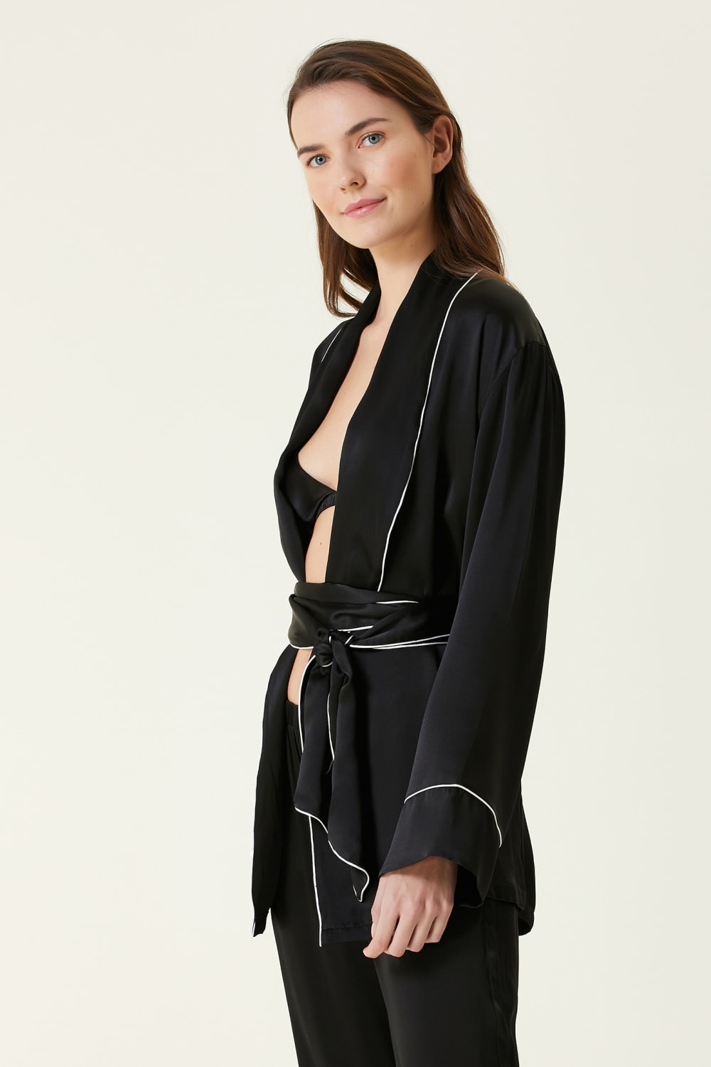 Zau-İpek Sabahlıklı 3'lü Siyah Kadın Pijama Set-Pijama Takımı-2-Milagron.com