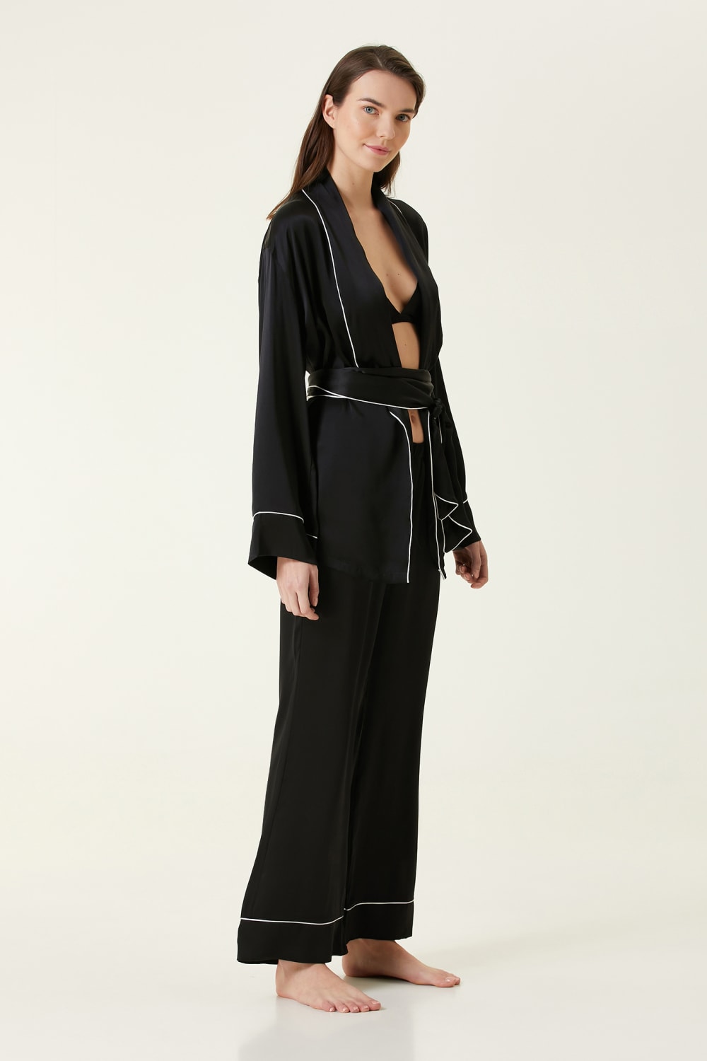 Zau-İpek Sabahlıklı 3'lü Siyah Kadın Pijama Set-Pijama Takımı-3-Milagron.com