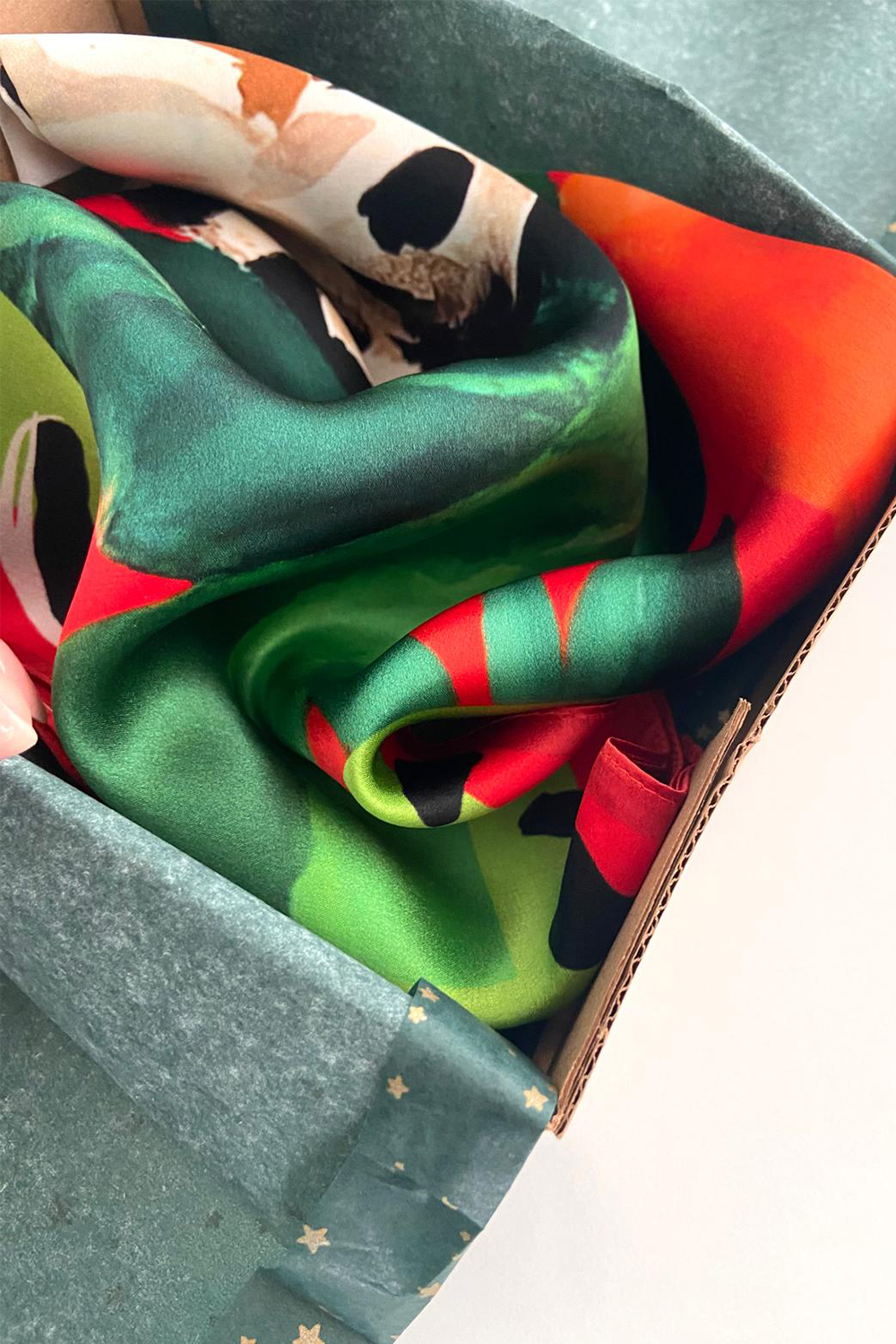 Zeynep Akdemir | Creative Studio-Dalmatian İpek Fular-Şal & Fular-3-Milagron.com